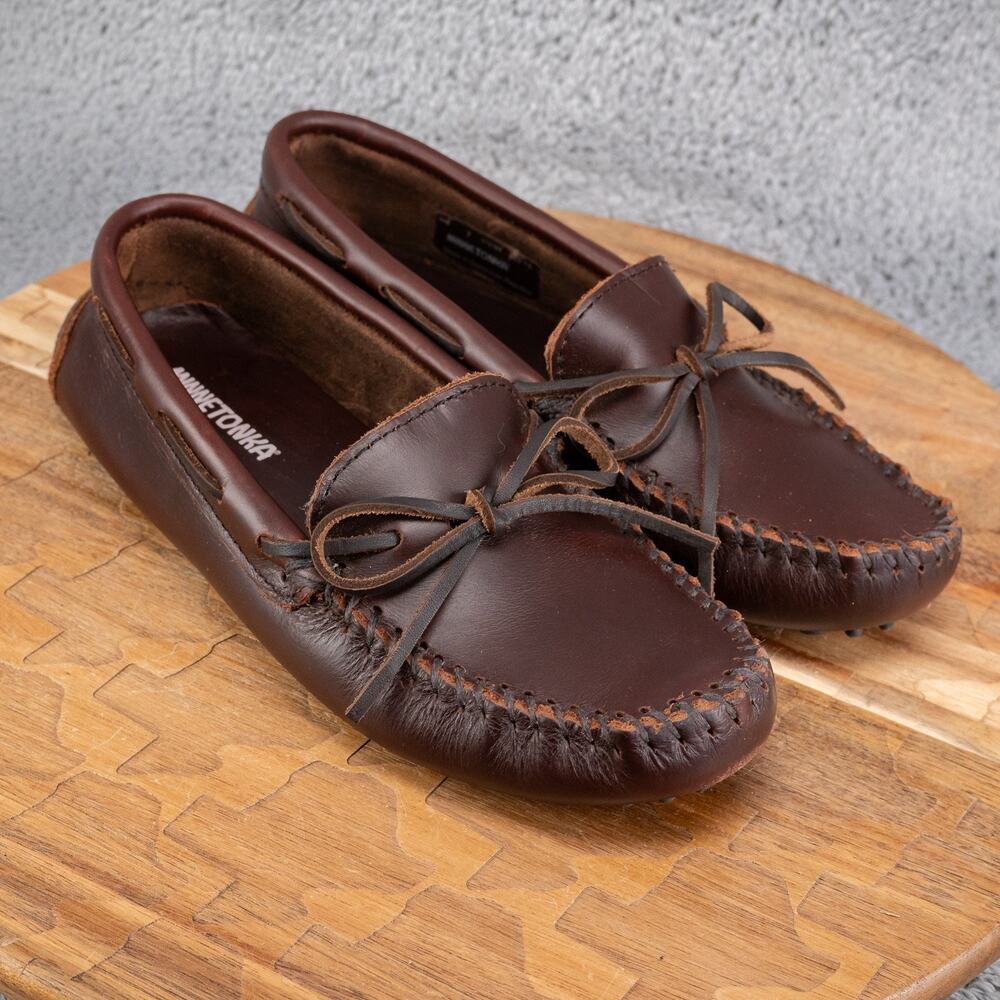 Minnetonka Women's Brown Leather Moccasin Loafers